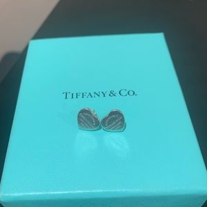Tiffany & Co. Return to Tiffany Heart Stud Earring